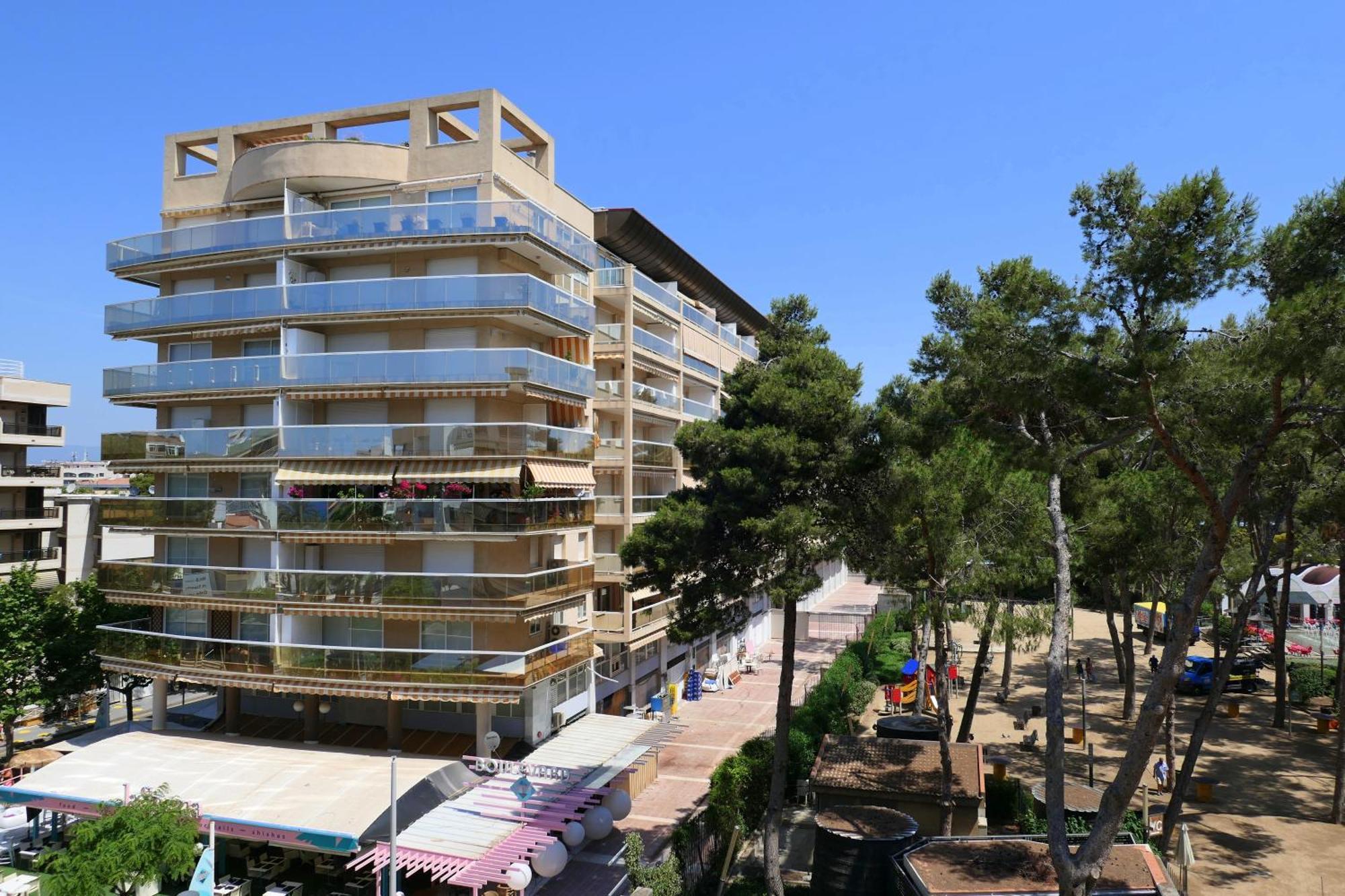 Rentalmar Park Suites Salou Kültér fotó